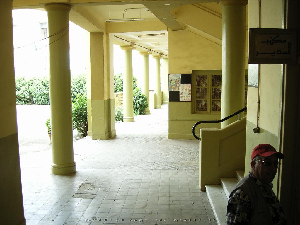 077-ORAN-Juin06-ecole Lamoriciere.jpg - Unicode